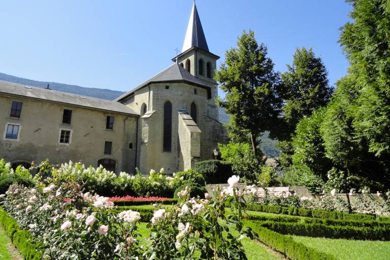 Eglise Saint Laurent, une église médiévale dans son écrin de jardins : Journées européennes du patrimoine image1