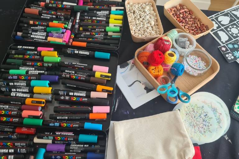 Atelier créatif : customise ta trousse image2