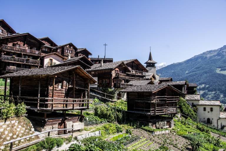 Grimentz - Mission via the waterfall path no. 7 image1