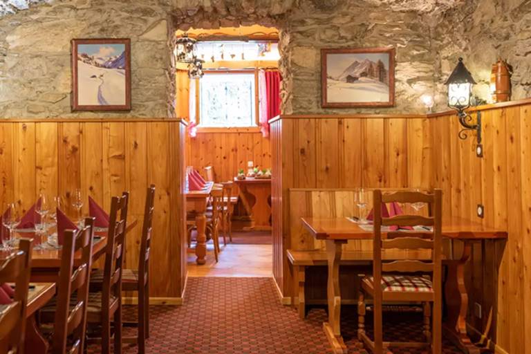 Café-Restaurant La Taverne Evolénarde - Evolène image1
