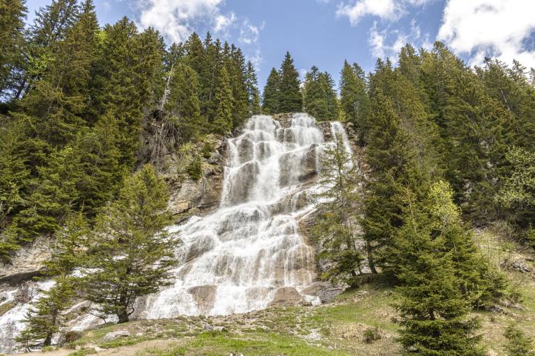 Brochaux Waterfall image1