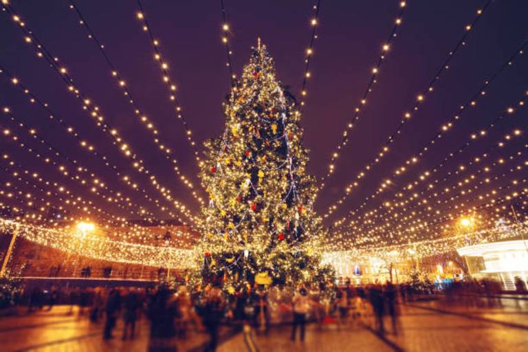 Valmeinier Christmas tree lighting ceremony image1