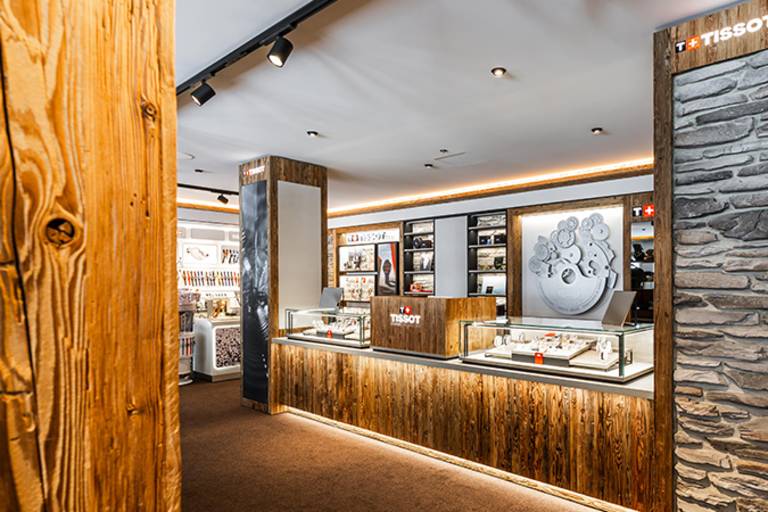 Watch und Souvenir Shop - Glacier 3000 image1