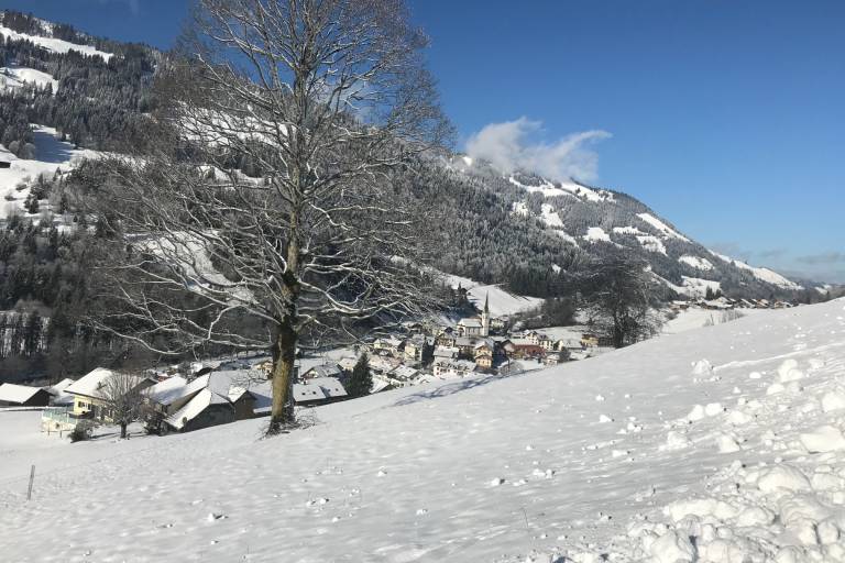 Winter hike to the Kneipp facility Schwandalpweiher in Flühli image1