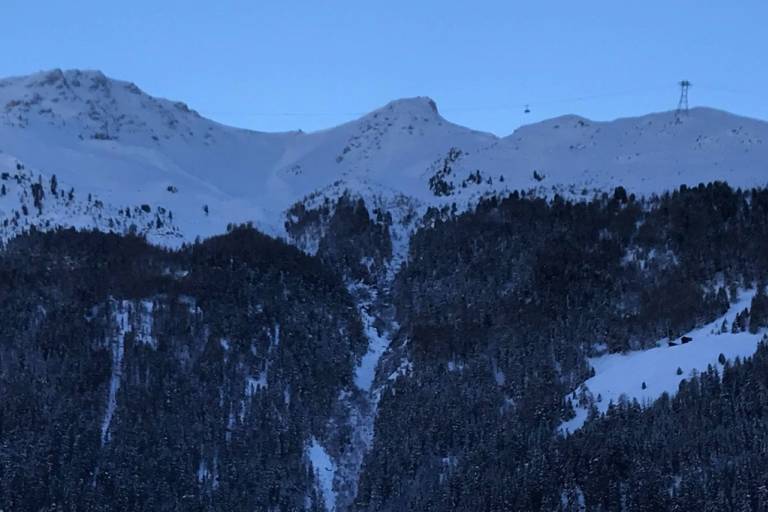 3. Ayer: Zau Zoura Trail image2