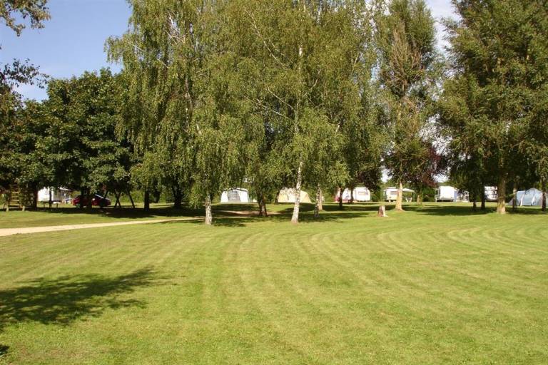 Aire d'accueil et de services sur camping image1