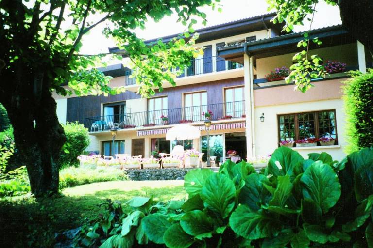 Hôtel Pavillons du Golf image1