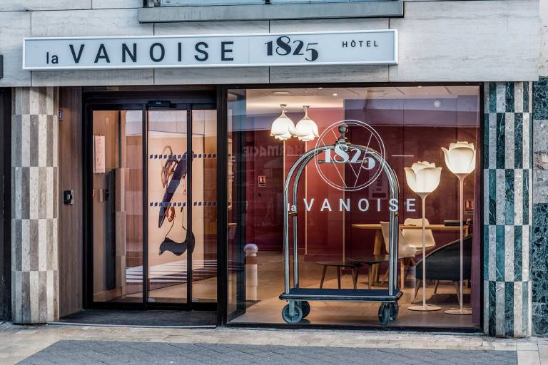 Hôtel La Vanoise 1825 image1