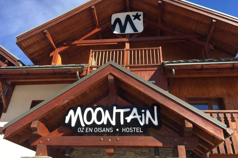 Moontain Hostel image1