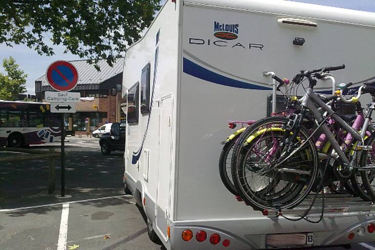 Aire de stationnement image1