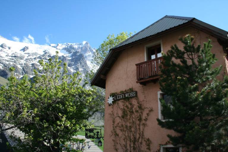 Hôtel Auberge Edelweiss image1