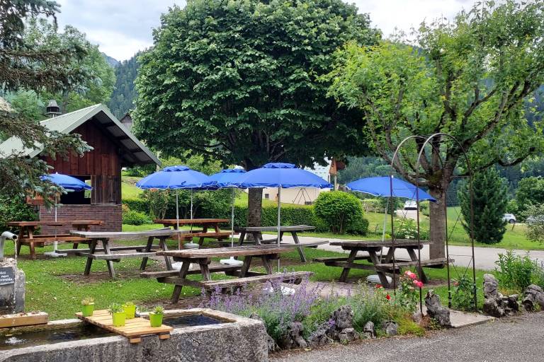 Le Roc des Boeufs Stopover Gîte image1