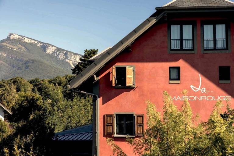La Maison Rouge image1