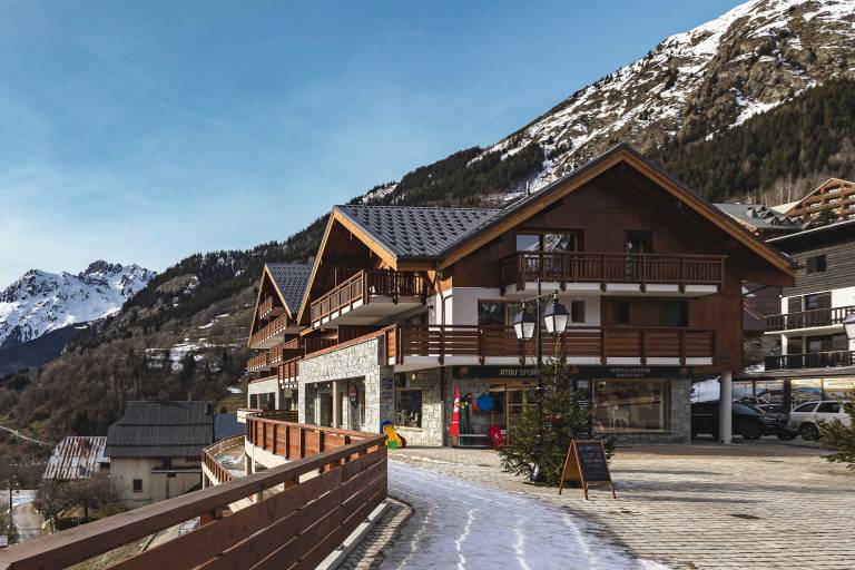 Terrésens - Hotels & Résidences - Le Saphir image1