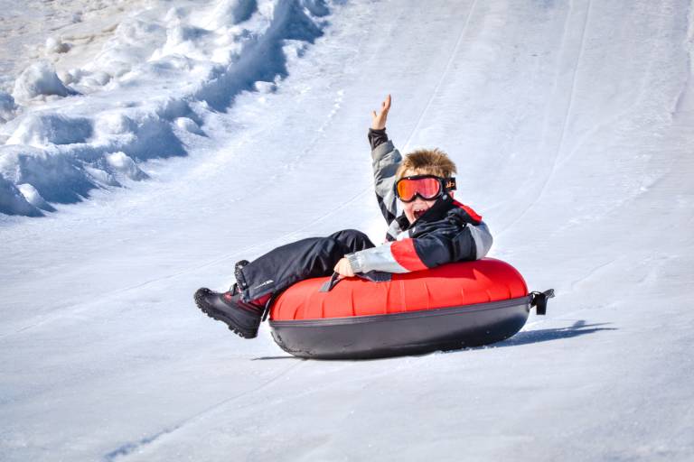 Snowtubing image1
