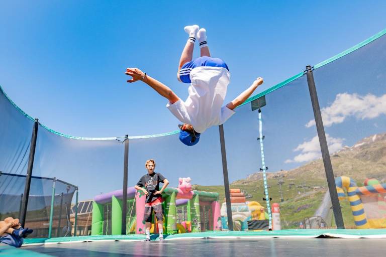 Activités sportives et de loisirs été -  Famille image2
