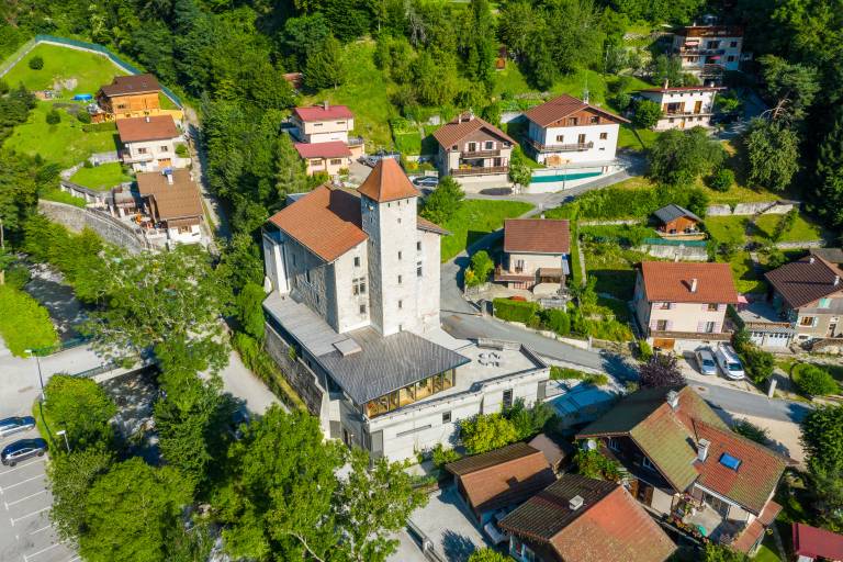 Château des Rubins - Observatoire des Alpes image1