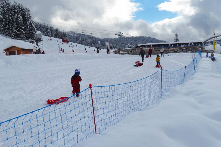 Sledging slope de Carry image1
