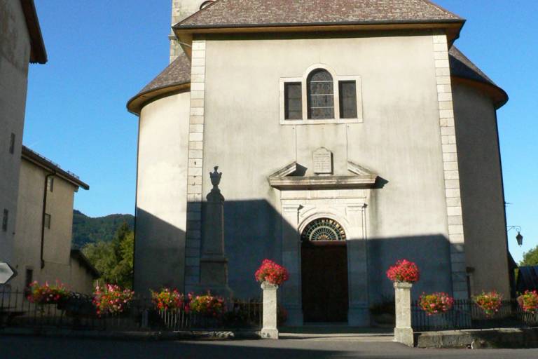 Eglise Saint Jean Baptiste image2