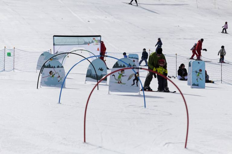 "le Monde de Perce-Neige" Alpine Ski Play Area image2
