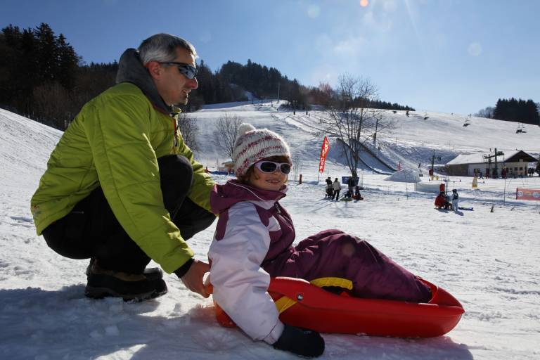 Fun area : sledge slope  "le Monde de Perce-Neige" image1