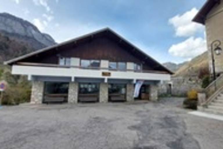 Bibliothèque de La Baume image1