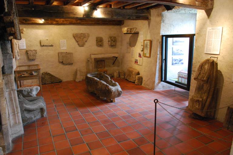 Musée de Charroux et de son canton image1