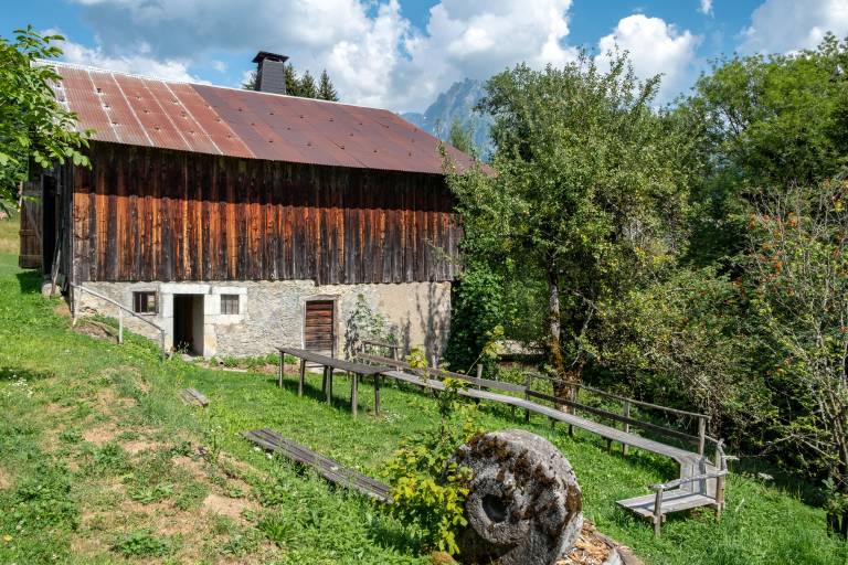 Clos Parchet Ecomuseum Farm image1