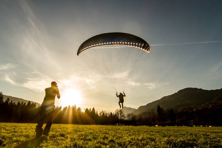 Paragliding training courses image2