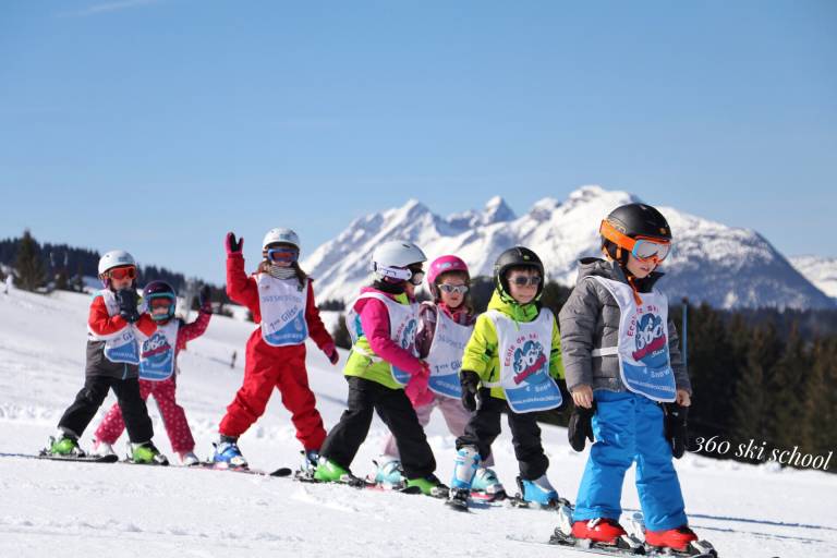 Group lessons ski or snowboard image1