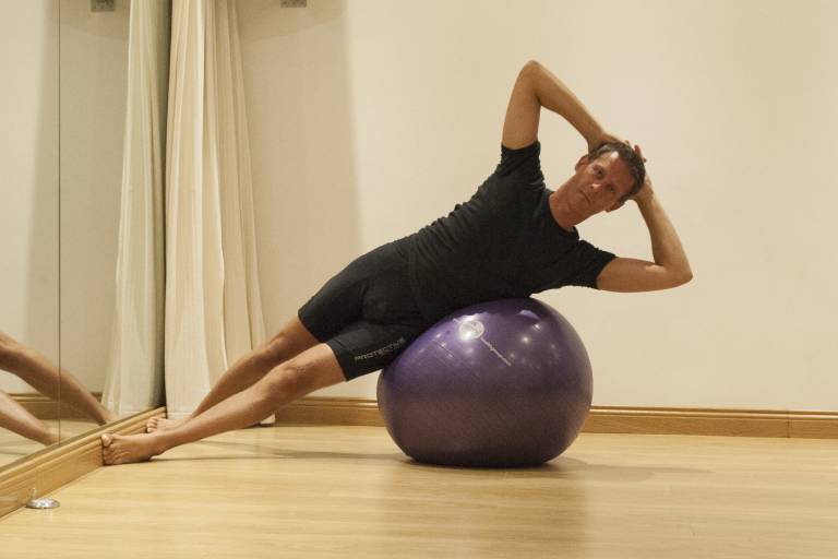 Méthode Pilates avec Sarah Sissons image2