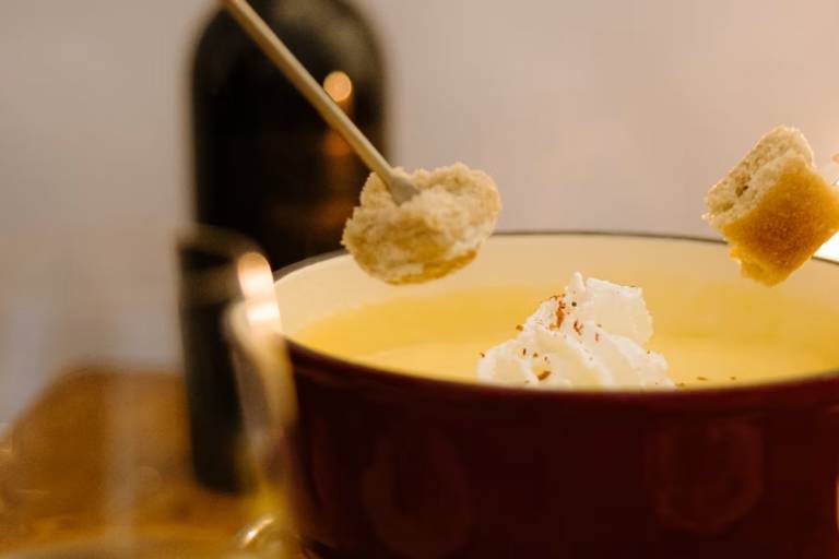 Soirée insolite avec fondue dans un igloo - Mercredi 19 mars image1