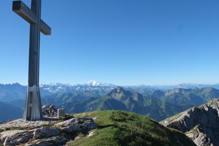 Les Cornettes de Bise image1