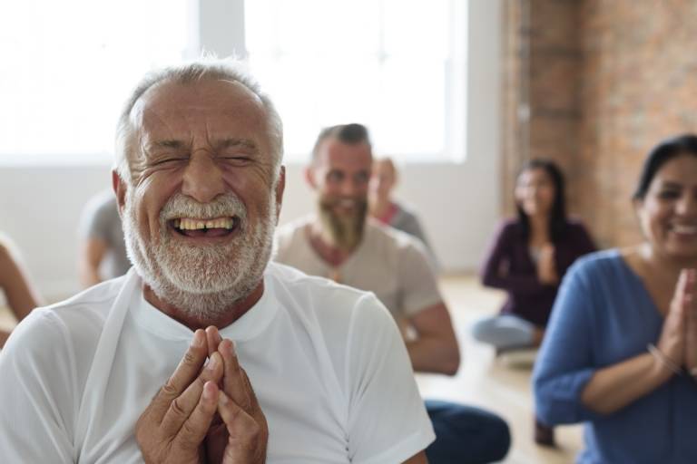 Stage de yoga du rire image1