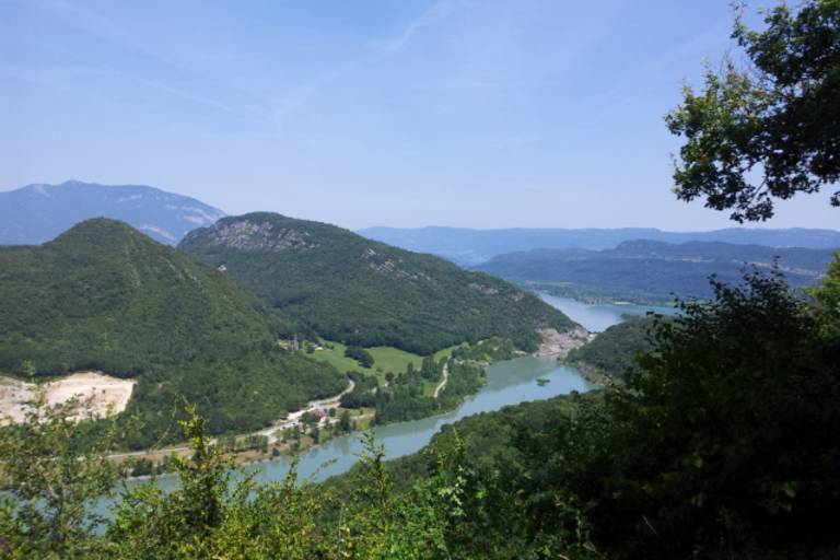 Viewpoint of Parves image1