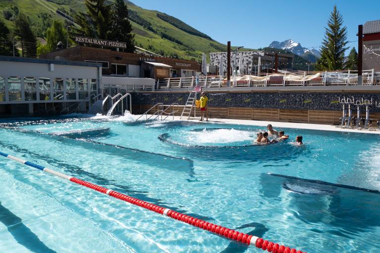 Les 2 Alpes Swimming pool image2