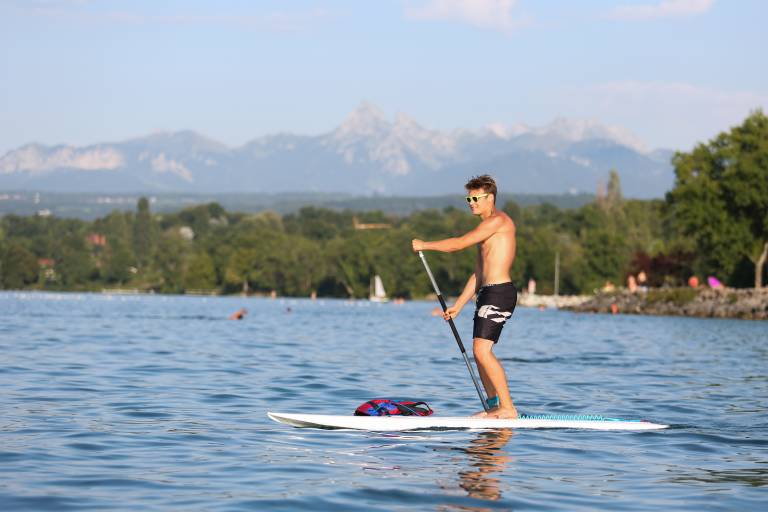 Stand-Up Paddleboarding, Kayaking, and E-foil Session image1