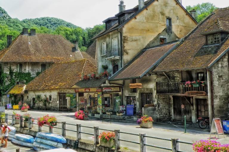 Village de Chanaz image1