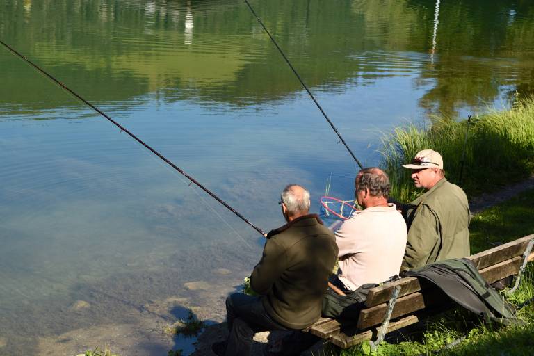 Fishing at Lake Vonnes image2