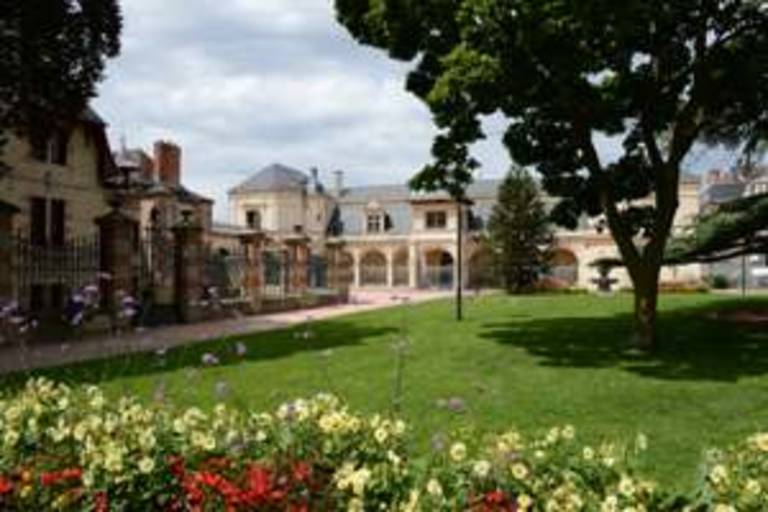 Aire de pique-nique - Parc du Colonel Laussedat image1
