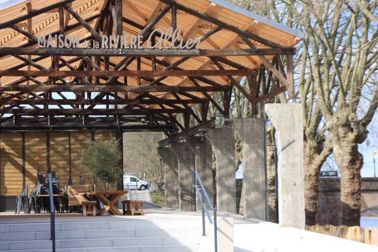 Maison de la Rivière Allier image2