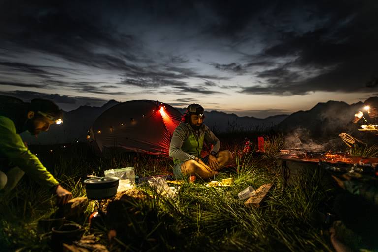Bivouac at Lac Besson image2