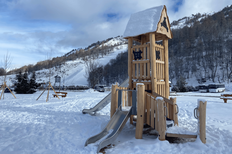 Aire de jeux pour enfants des Verneys image1