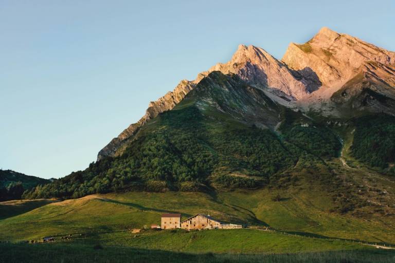 Col des Aravis image1