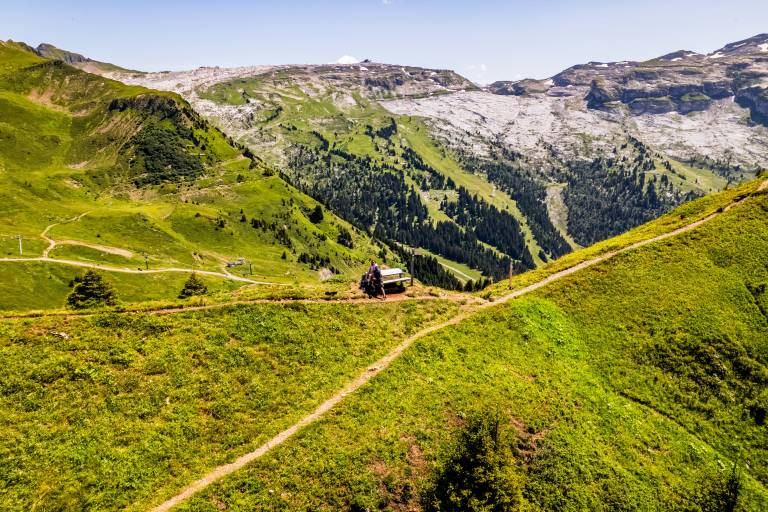 Aire de pique-nique de la Pointe de Véret image2