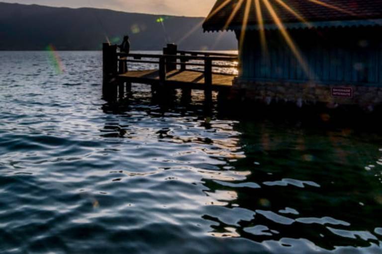 Menthon-Saint-Bernard pier image1