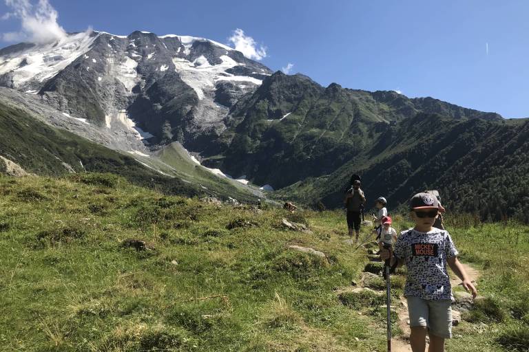 Private day hikes image2