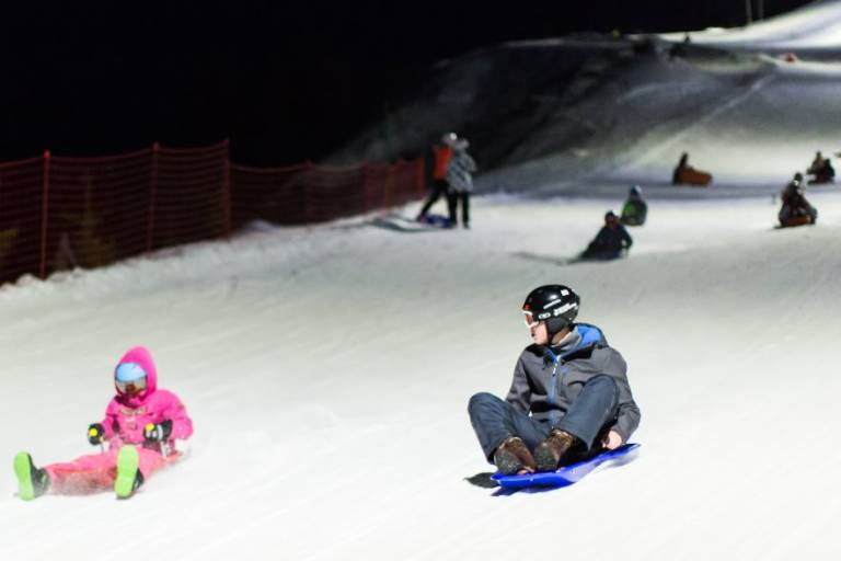 Himalaya By Night - Luge de nuit image1