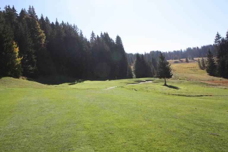 Trou 17 - LA ROSTA image1