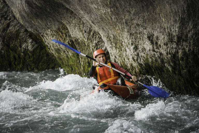 Air-Boat Outing - The Giffre River in an inflatable kayak image2